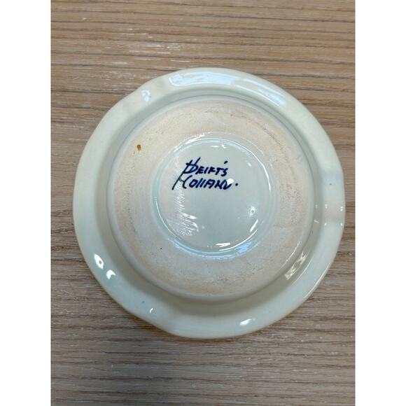 Delftware Blue and White Holland America Cruises Vintage Souvenir Ashtray - Picture 3 of 5